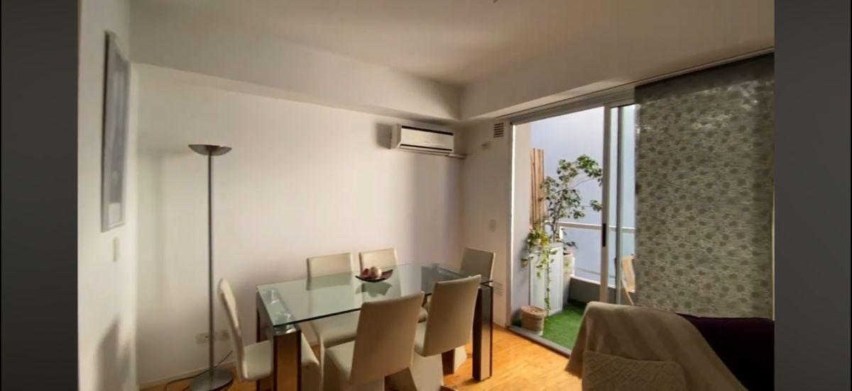 Двухкомнатная квартира в Coghlan с парковочным местом