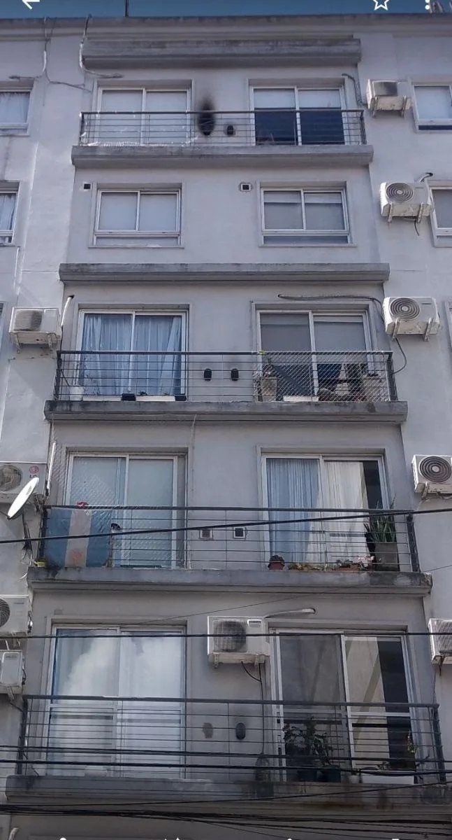 Departamento de 2 ambientes con cochera en Vicente López