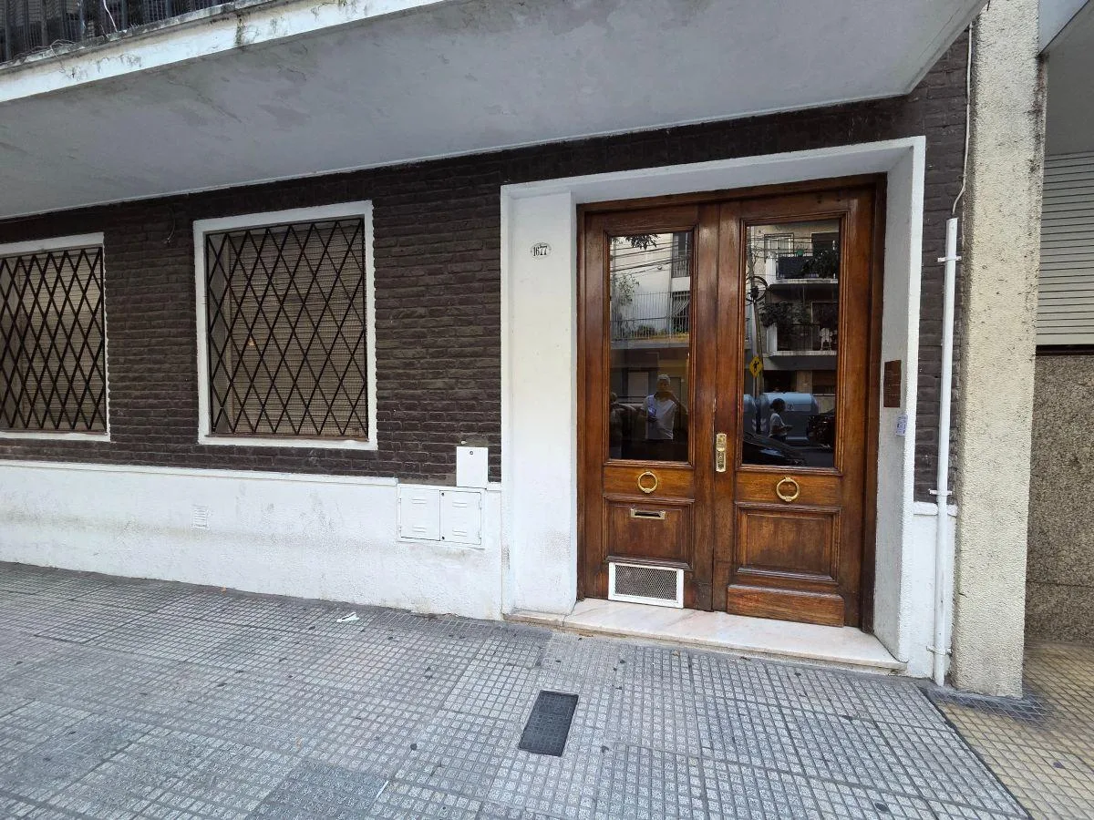 Large studio apartment in Palermo