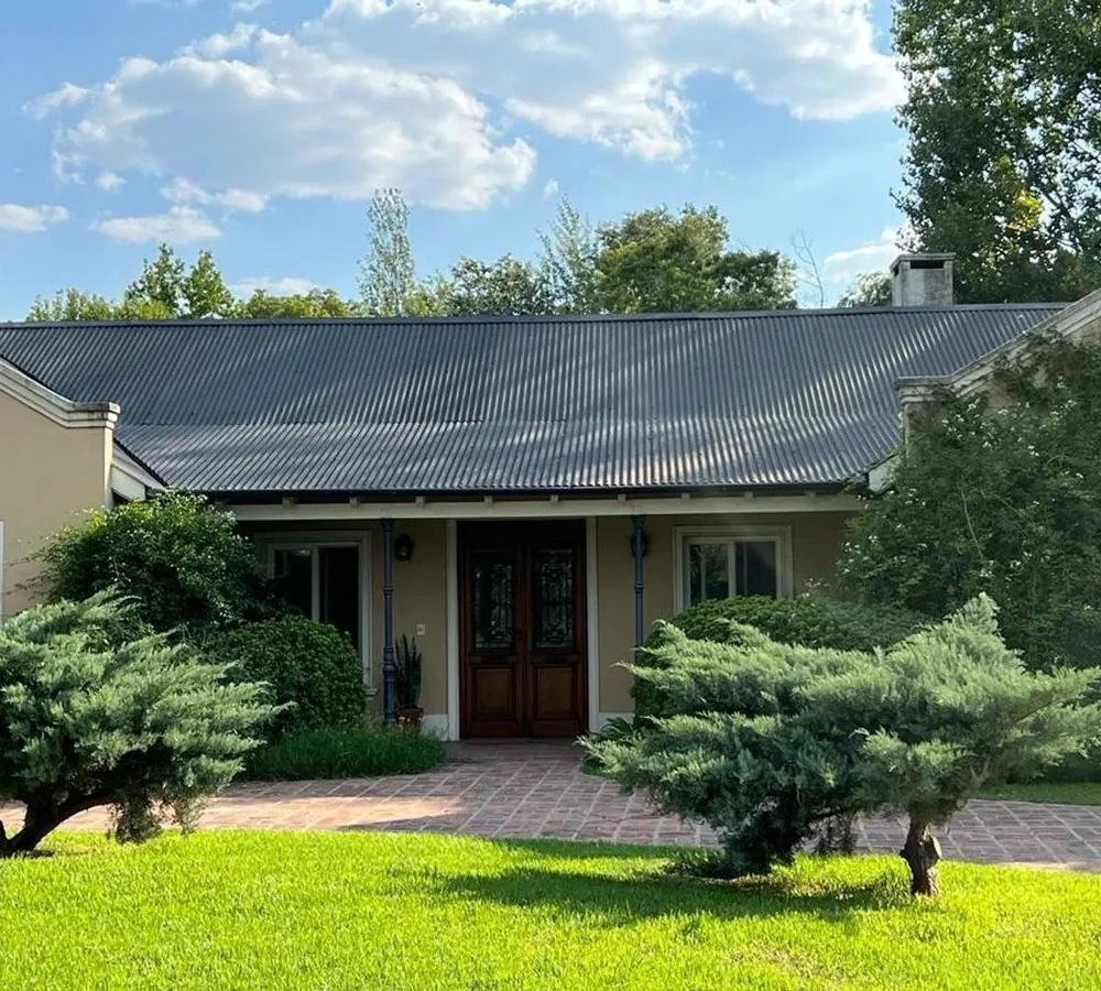 Дом с 4 спальнями в Club de Campo Los Pinguinos