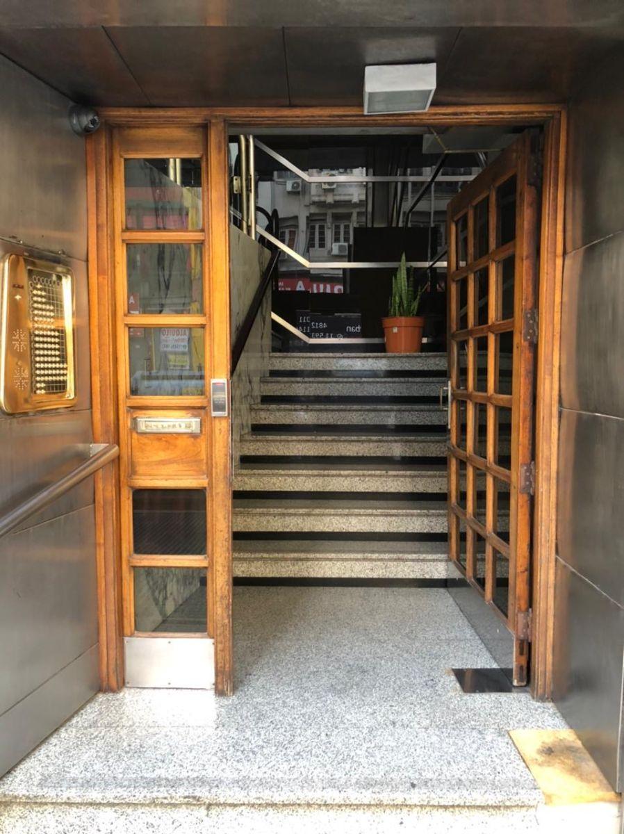 Квартира-студия с внутренним двориком в San Nicolás