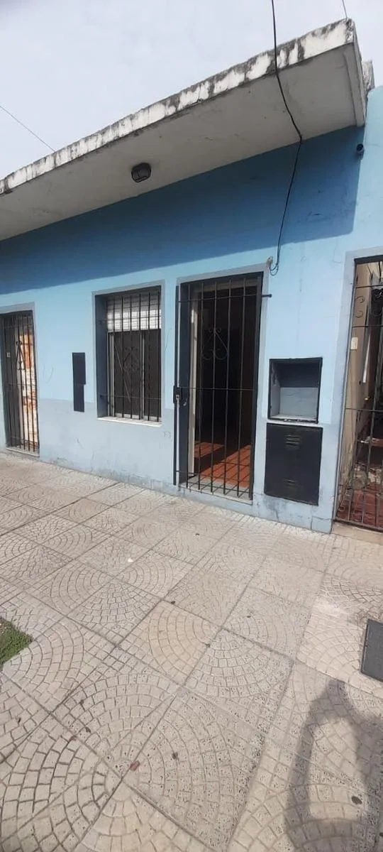 PH de 2 ambientes al frente en San Justo
