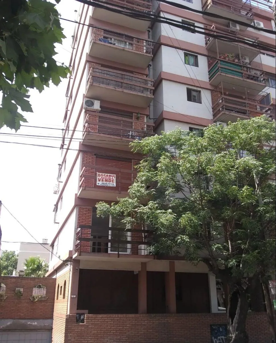 Departamento de 2 ambientes apto profesional en Ramos Mejía