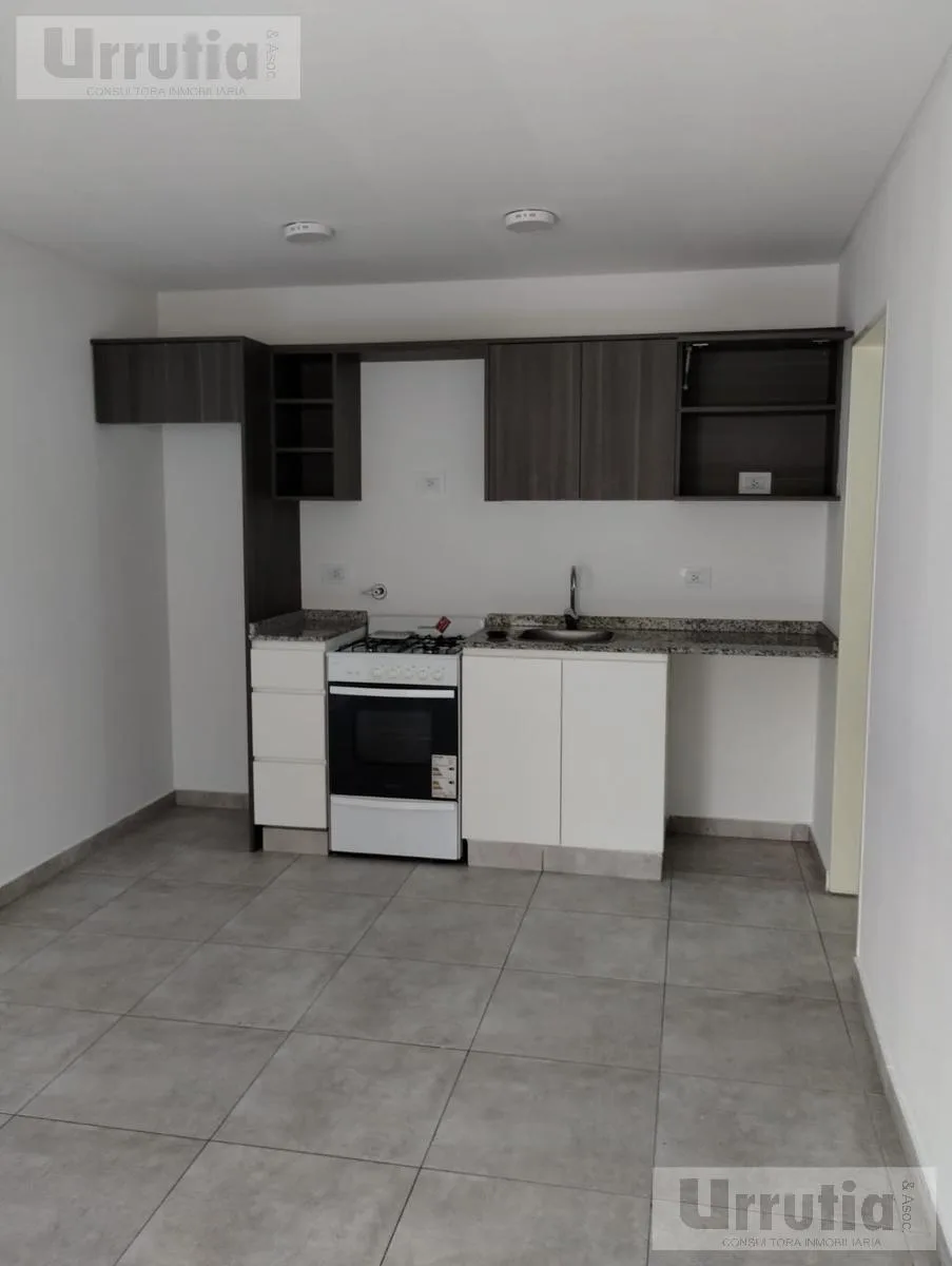Apartamento de dois ambientes em Morón