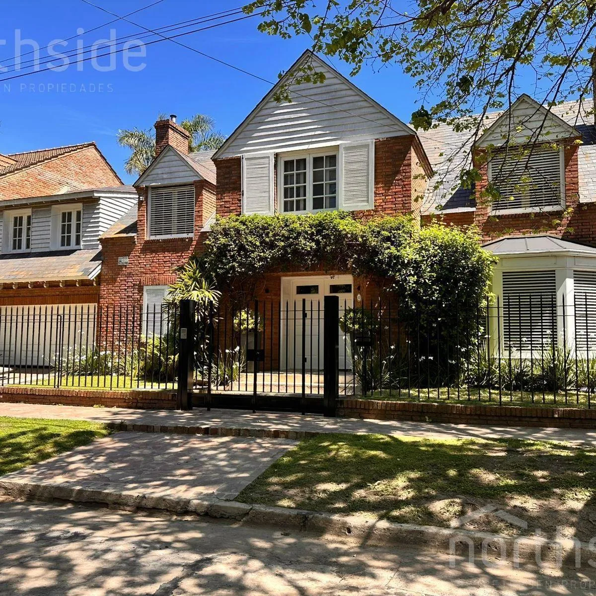Casa en Alquiler en Martinez - Vias a Libertador