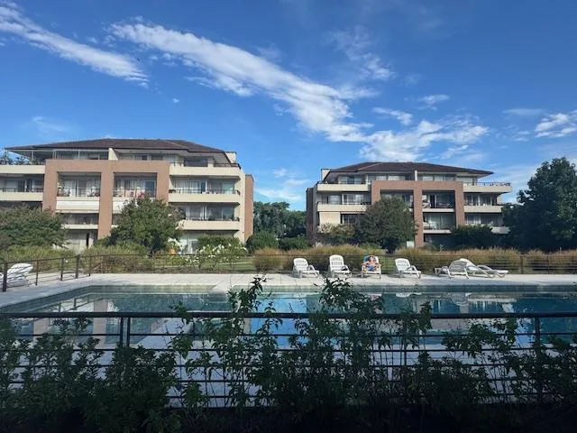 Semi-furnished three-bedroom apartment in Victoria