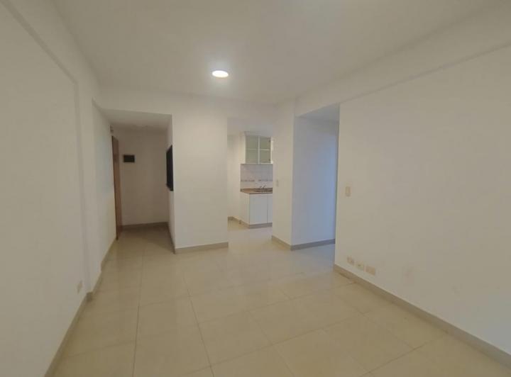 Departamento de 2 ambientes con cochera descubierta en San Fernando