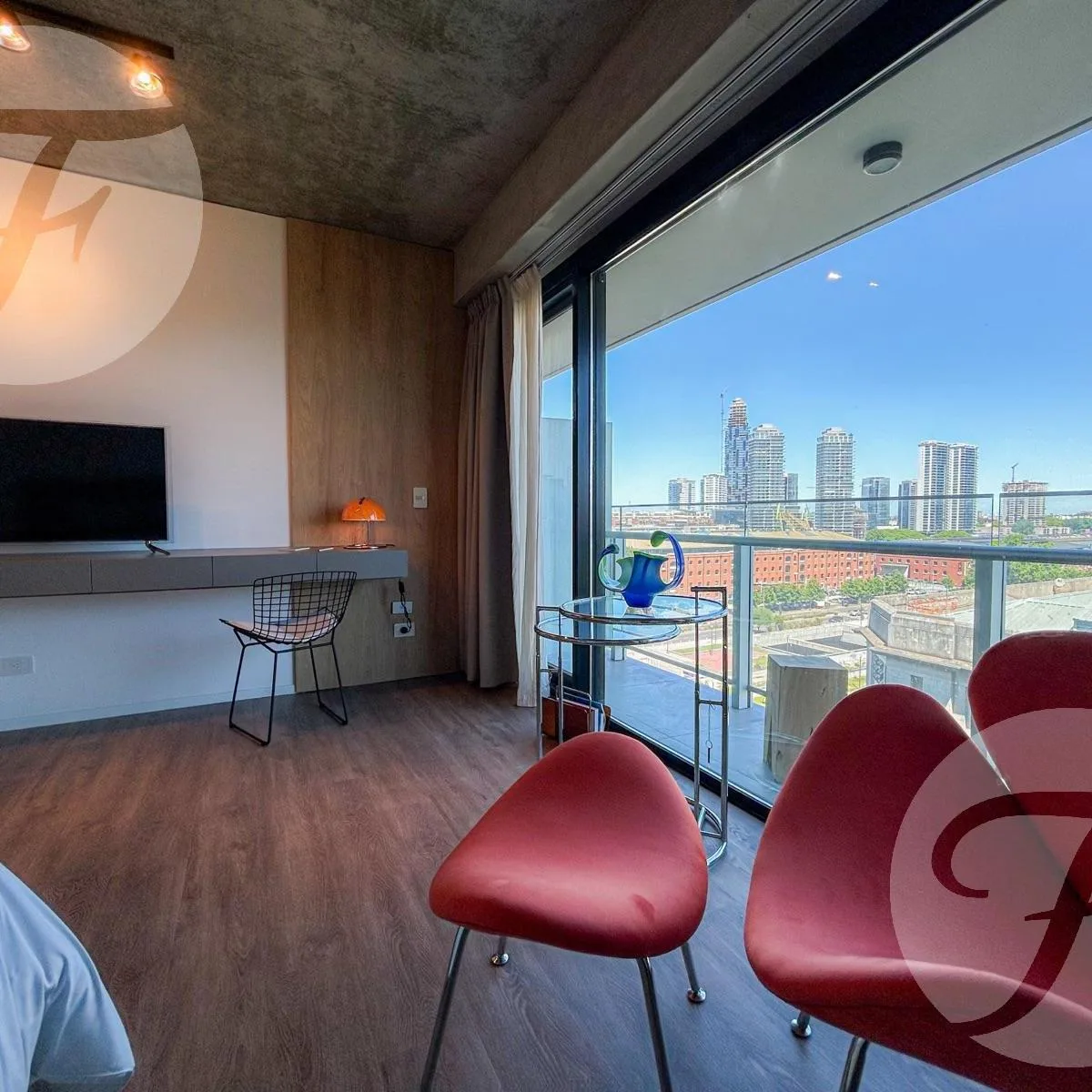 Kitnet mobiliada em torre Quartier Del Bajo em Puerto Madero