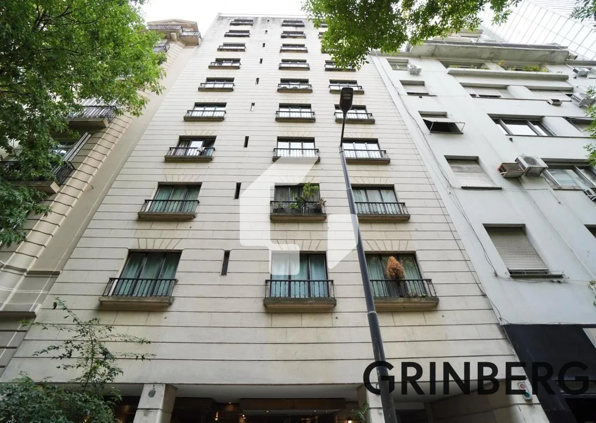 Departamento amoblado de 2 ambientes con cochera en Retiro
