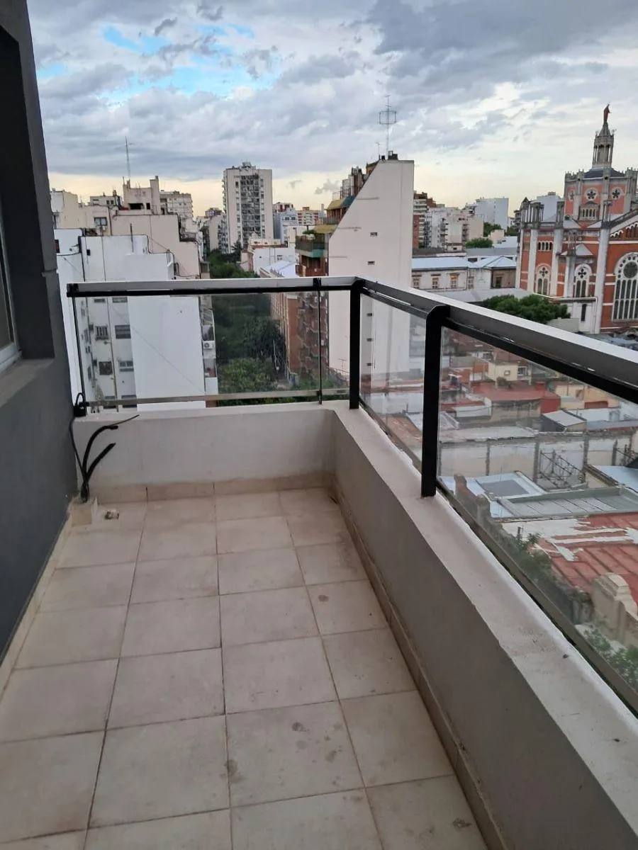 Departamento de 2 ambientes a estrenar con balcón aterrazado en Almagro
