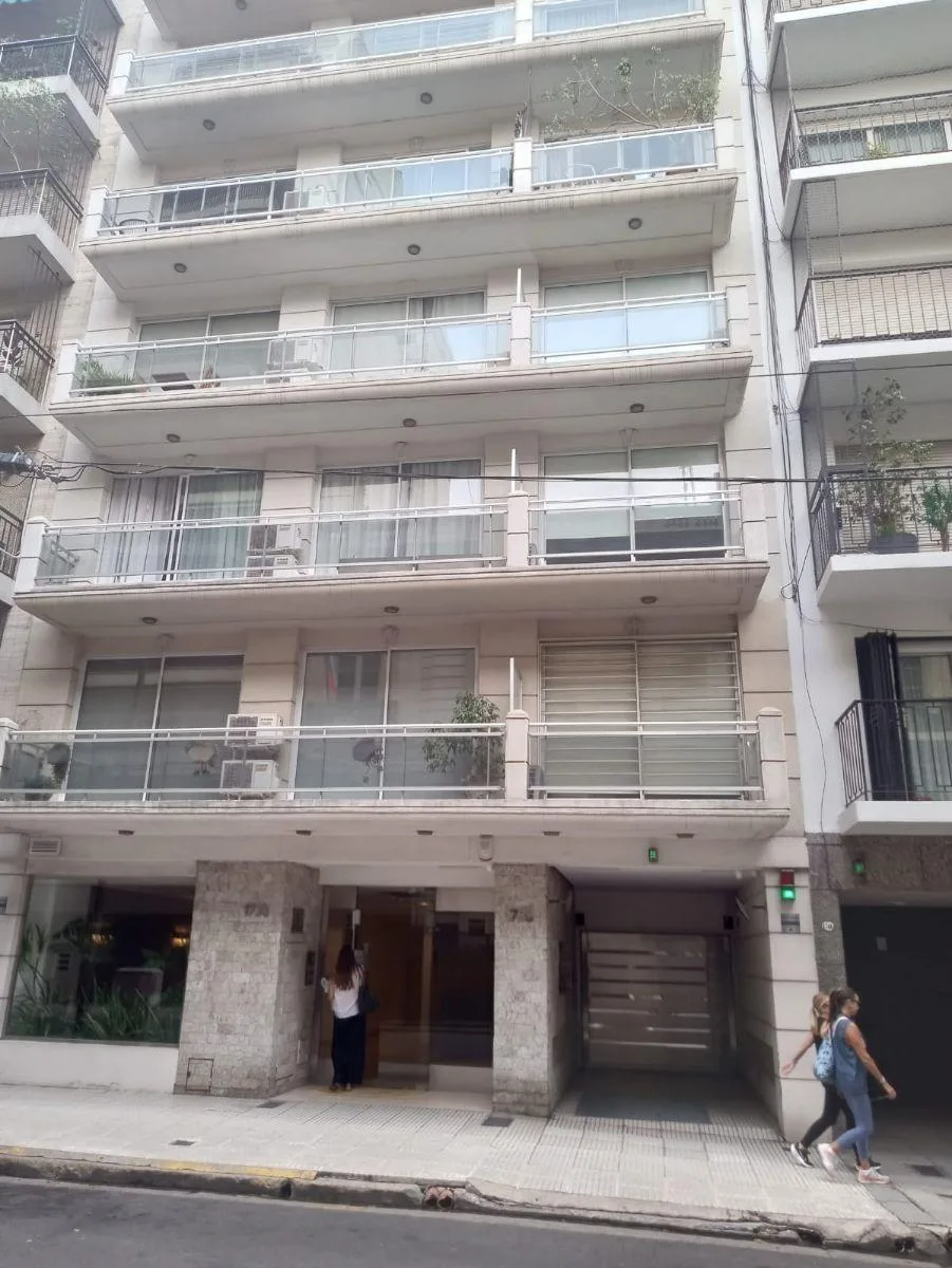 Квартира-студия в Recoleta на 2-м этаже