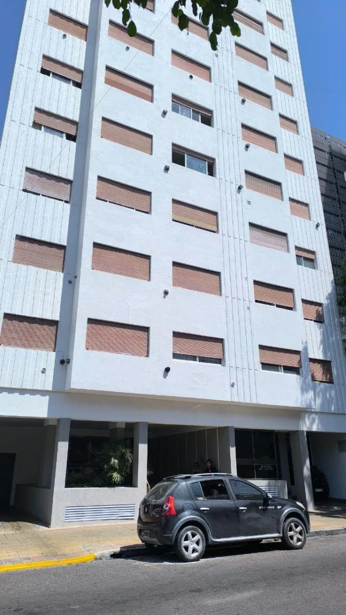 Apartamento de 2 dormitórios em La Plata, próximo à Plaza Moreno