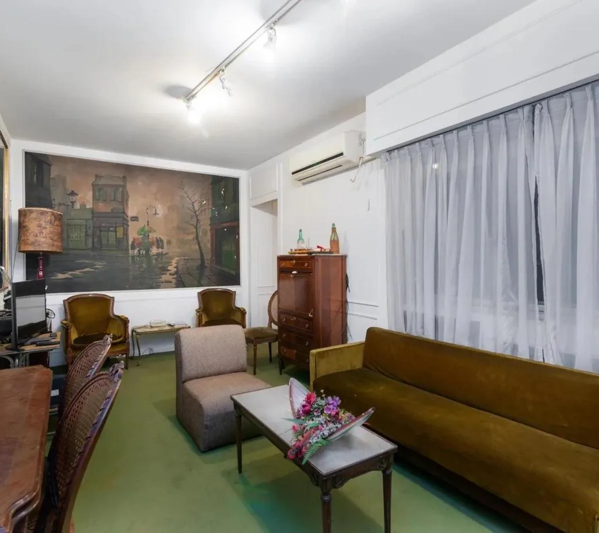 Two-bedroom apartment in San Nicolás