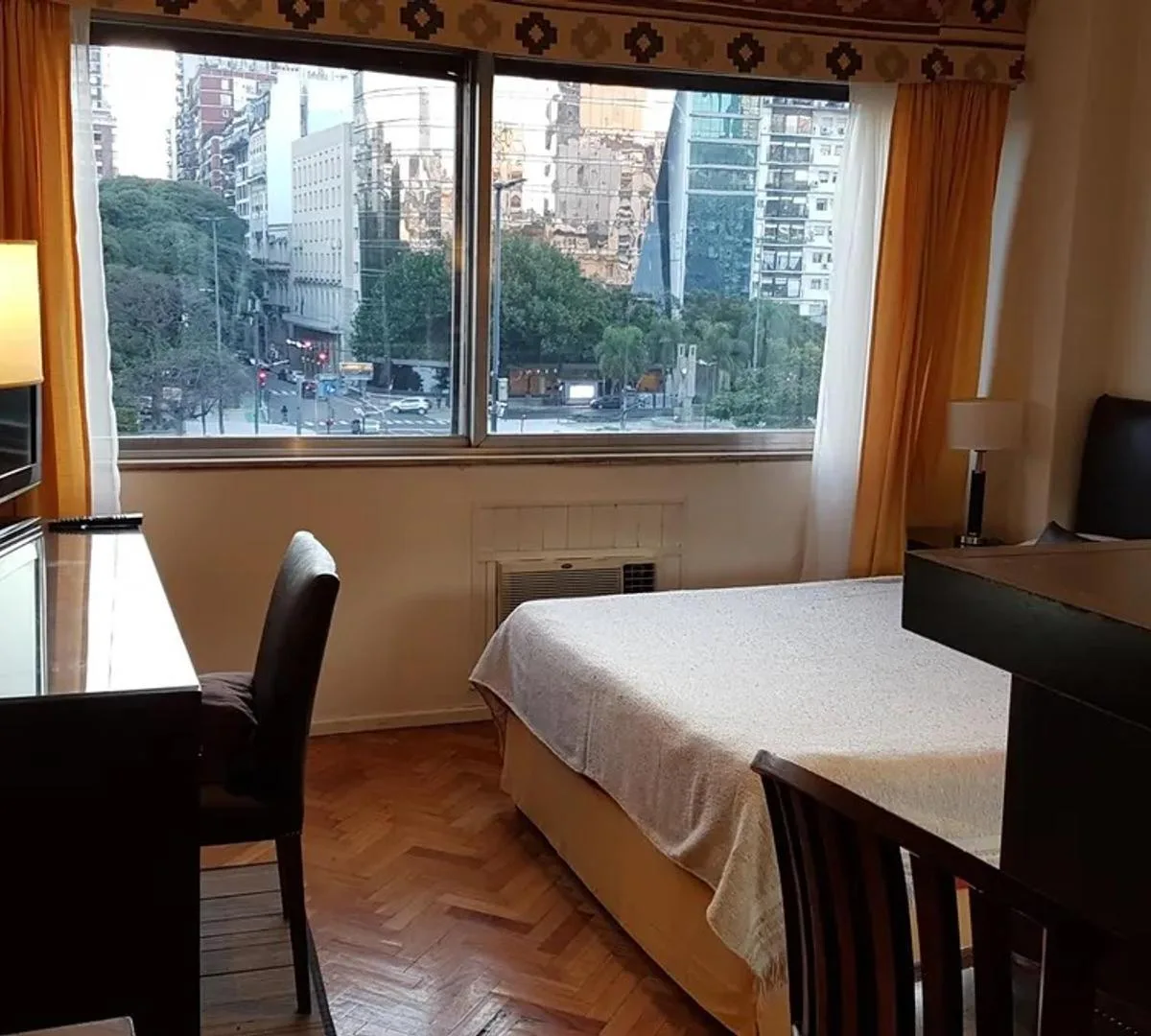 Kitnet mobiliado em Retiro com vista para a Av. 9 de Julio