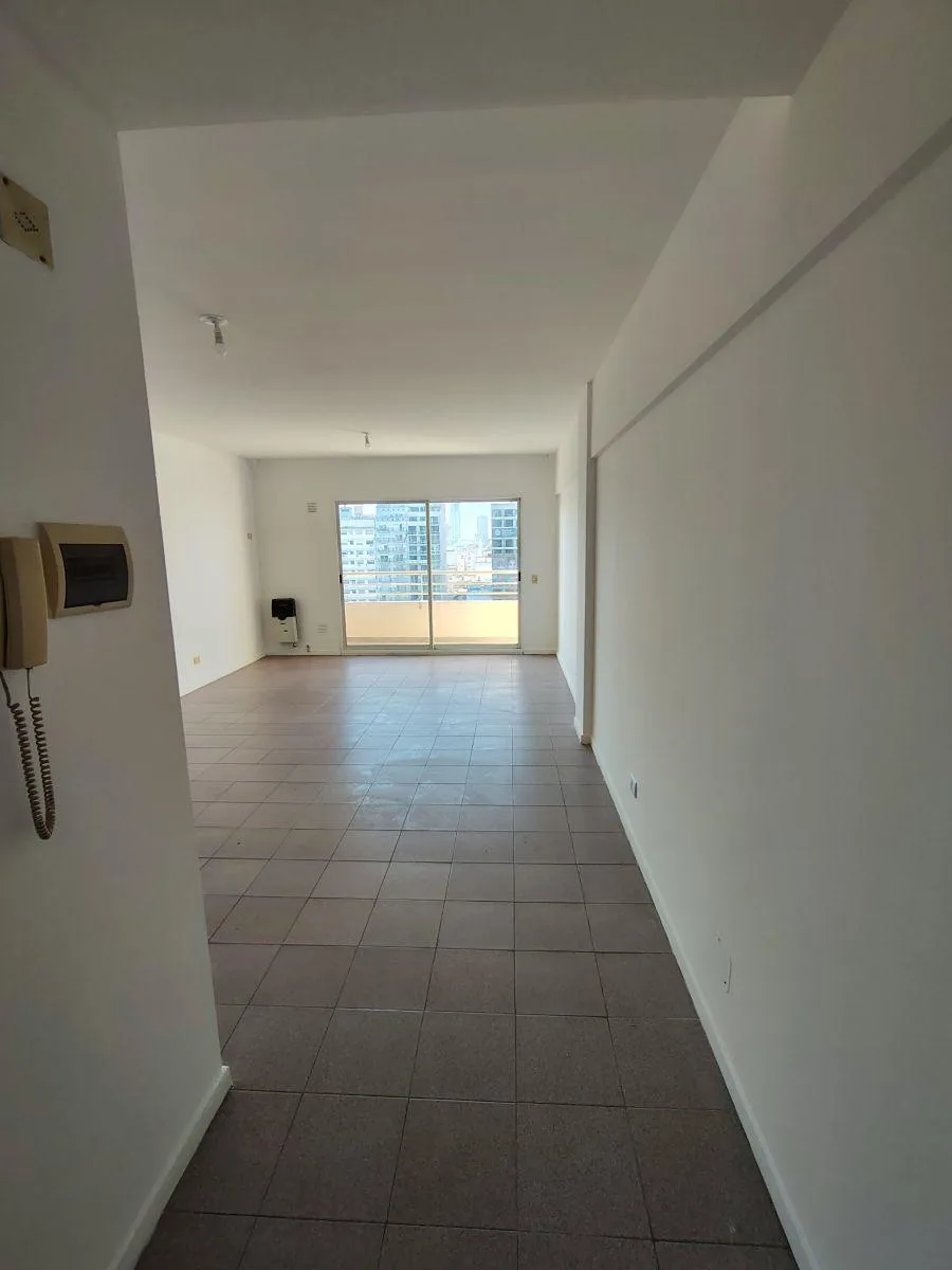 Apartment with gas kitchen and balcony in Constitución