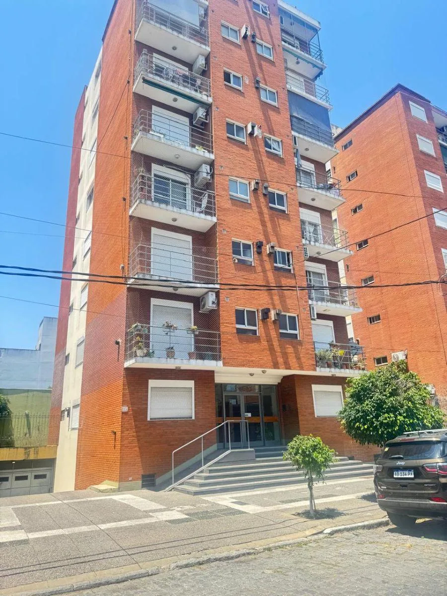 Departamento 3 Ambientes, 2 B