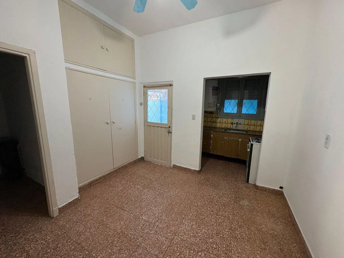 Квартира с отдельным входом (PH) с 2 спальнями в Avellaneda