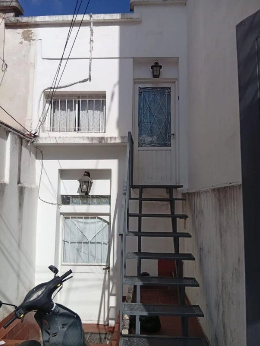 PH de 2 ambientes no primeiro andar em Morón