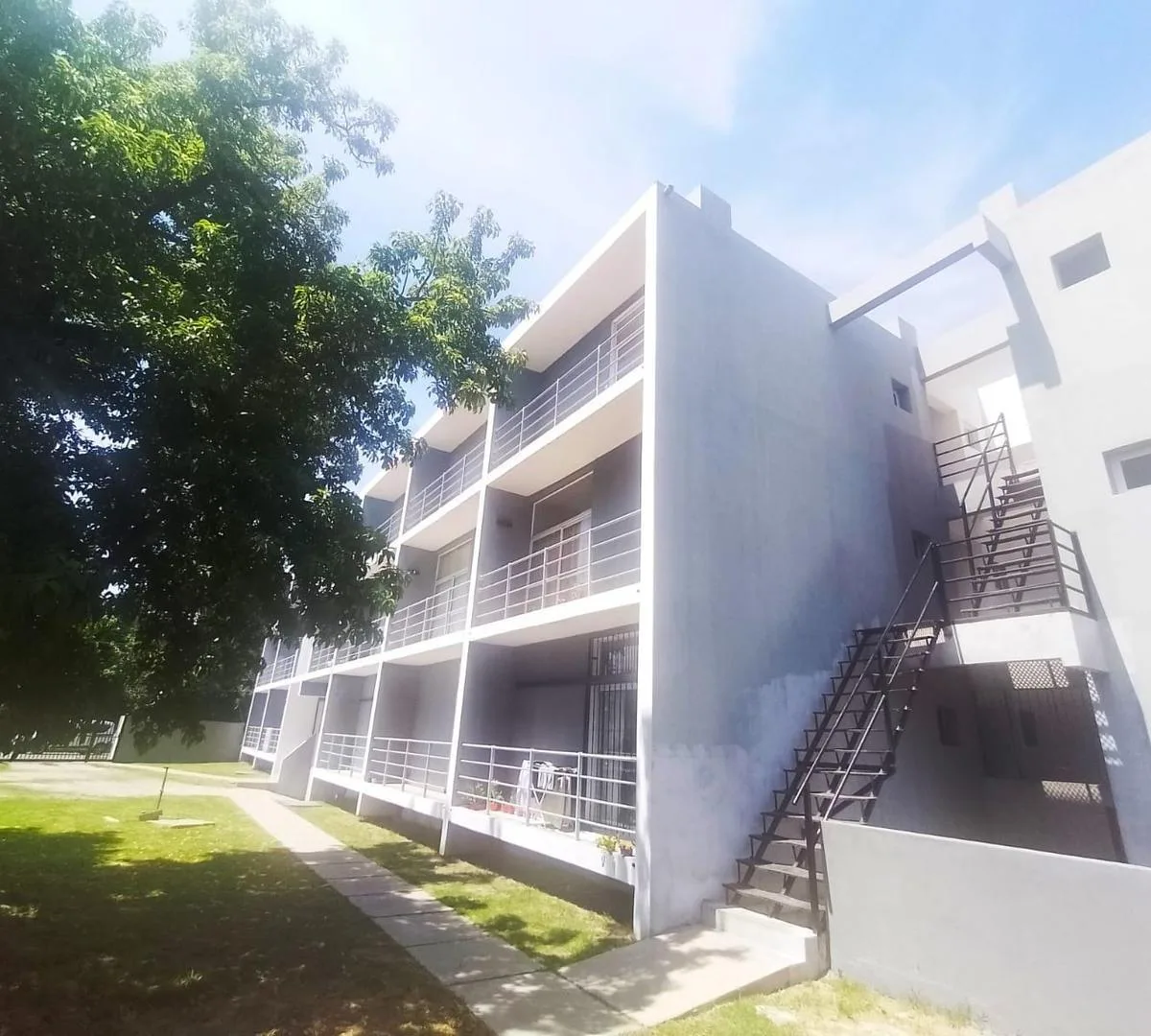 Condominio con Parrilla y Pileta!