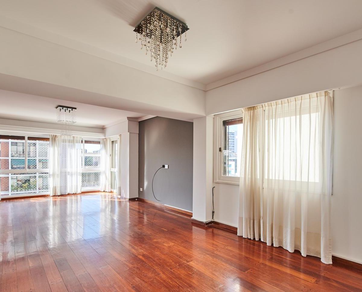 Четырёхкомнатная квартира в Olivos, Vicente López