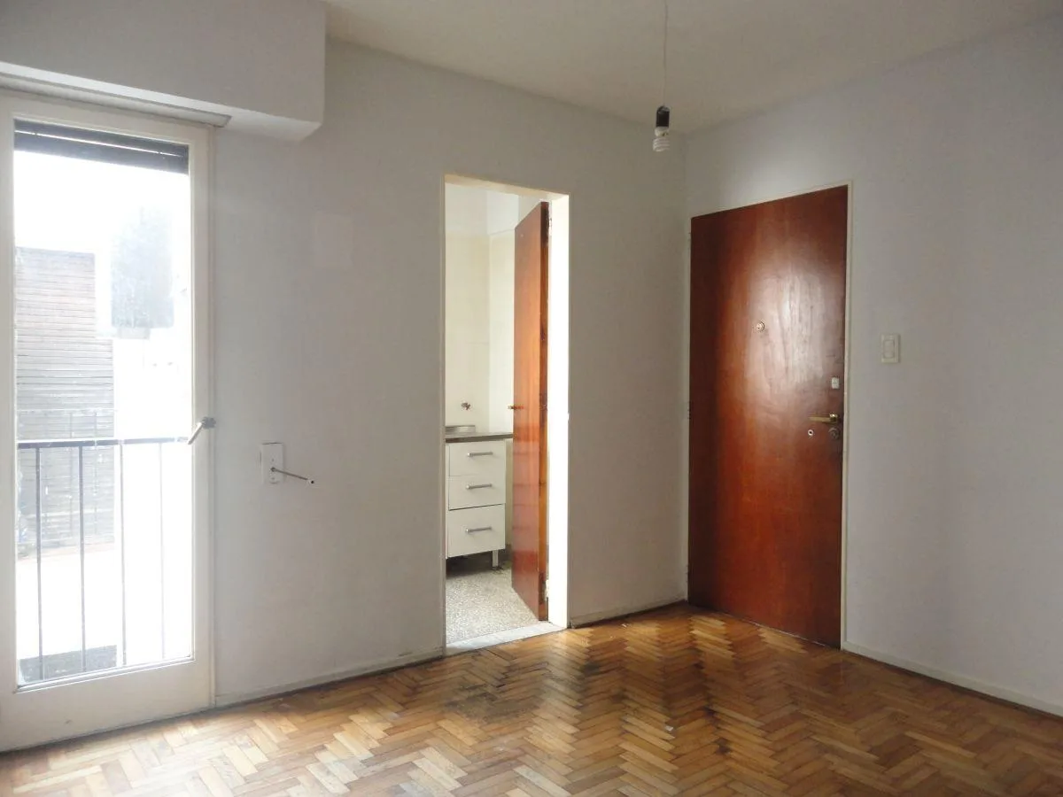 Apartamento de 2 ambientes com 1 quarto em Retiro