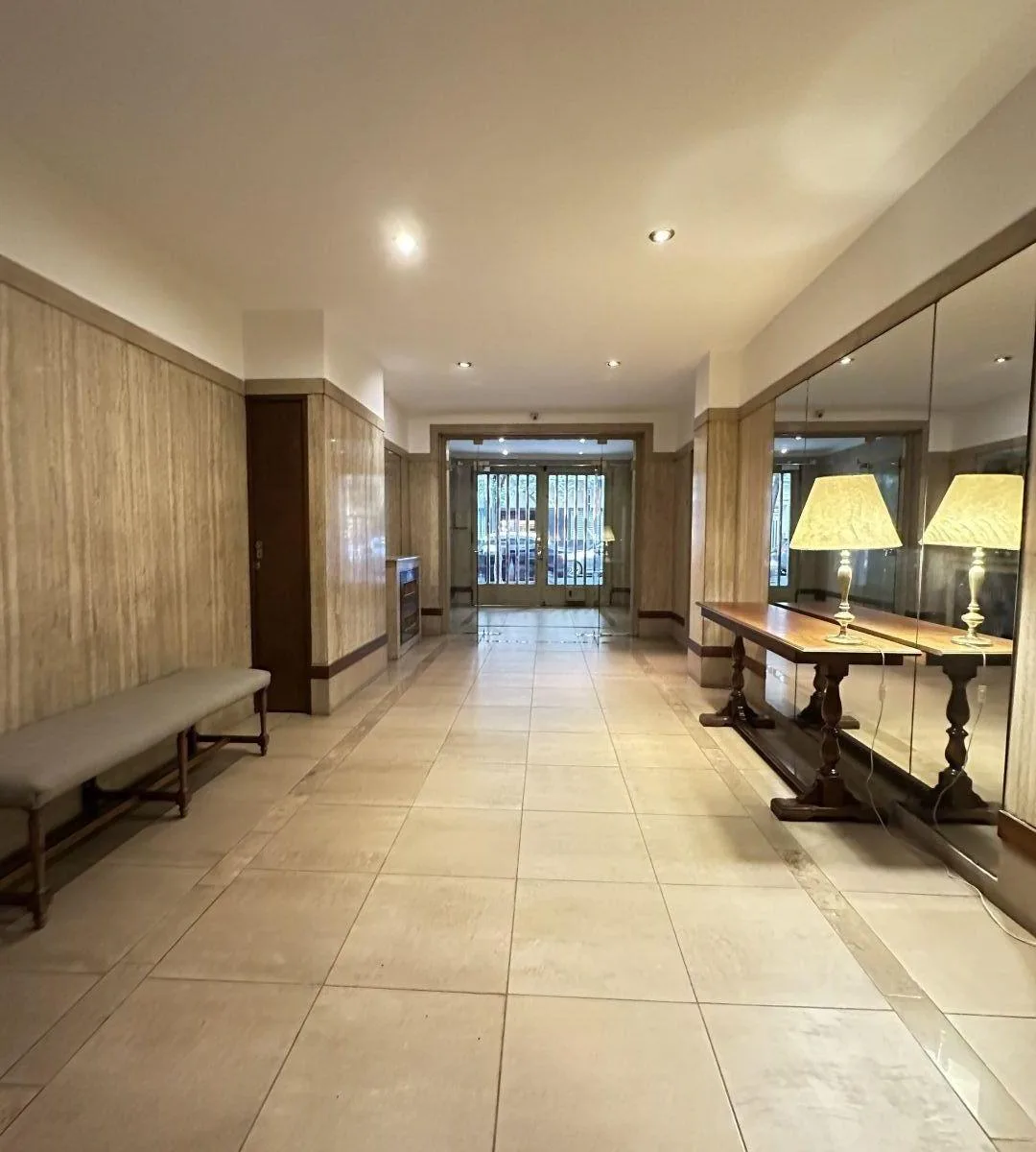 Apartamento de 5 ambientes com 3 dormitórios em Balvanera