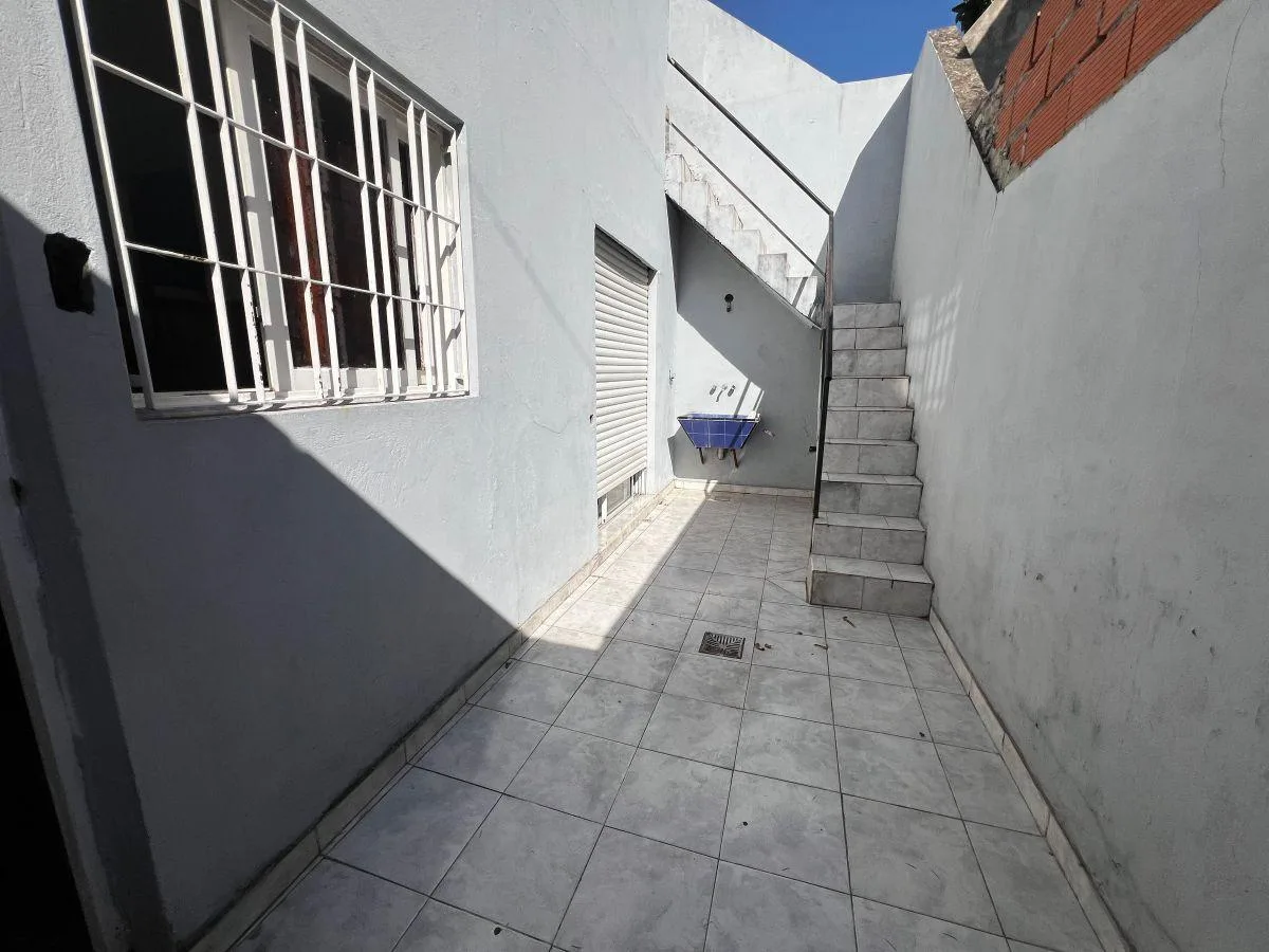 PH с двумя спальнями без коммунальных платежей в Mataderos