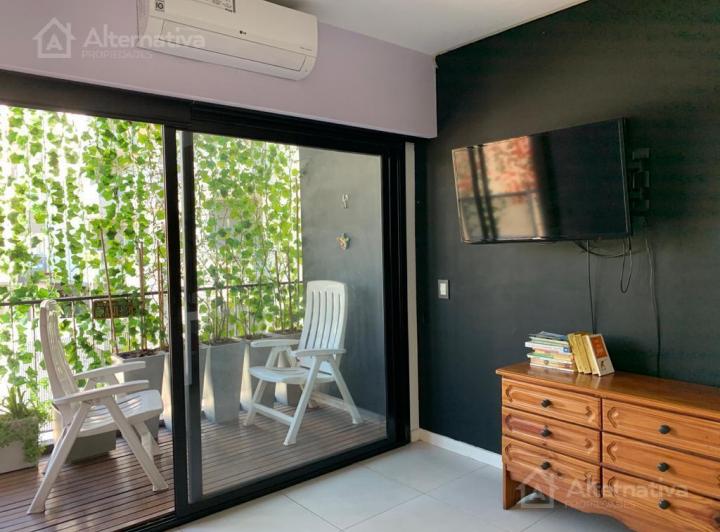 Furnished studio apartment in Almagro