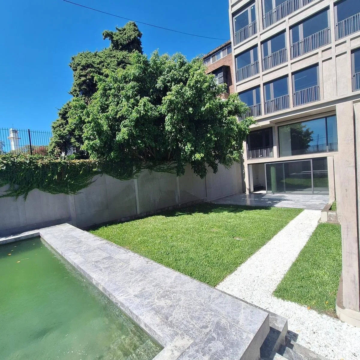 Apartamento de quatro dormitórios em Palermo Chico