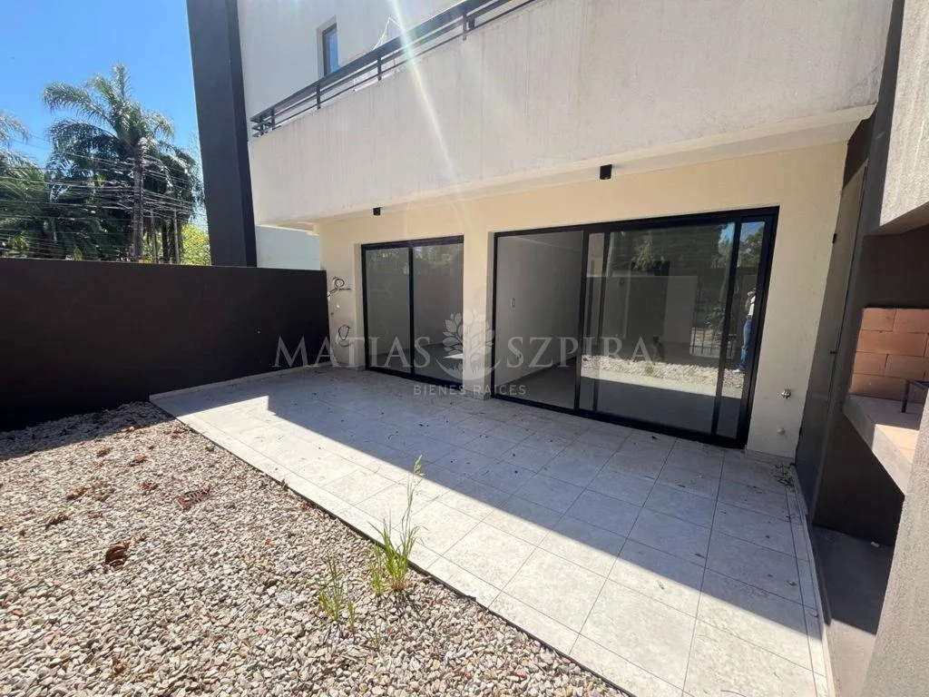 Alquiler Departamento 2 Ambientes Patio Parrila y Cochera en Bewest