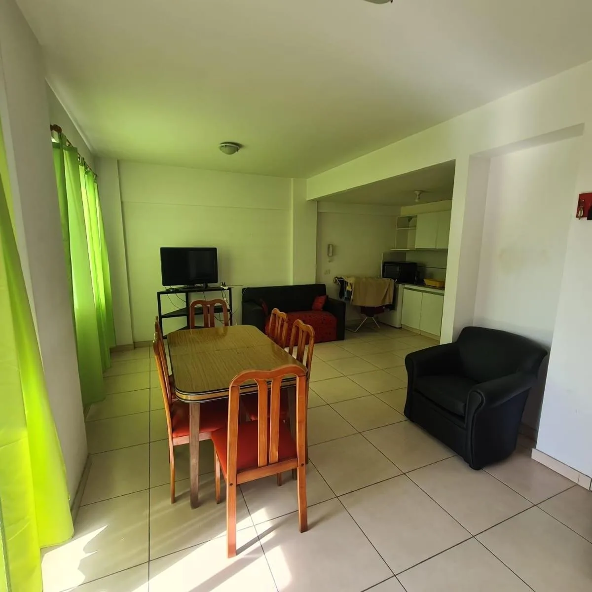 Квартира с 1 спальней в Barracas, полуэтаж