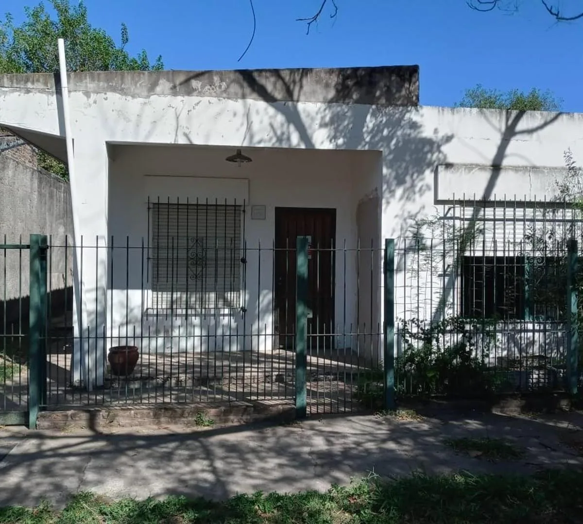 Casa 3 Ambientes en Alquiler - Moreno Sur