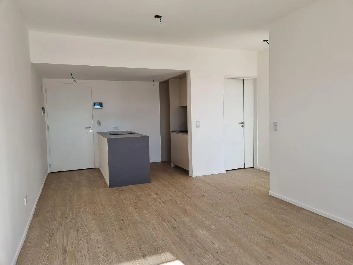 Departamento de 2 ambientes con balcón en Vicente López