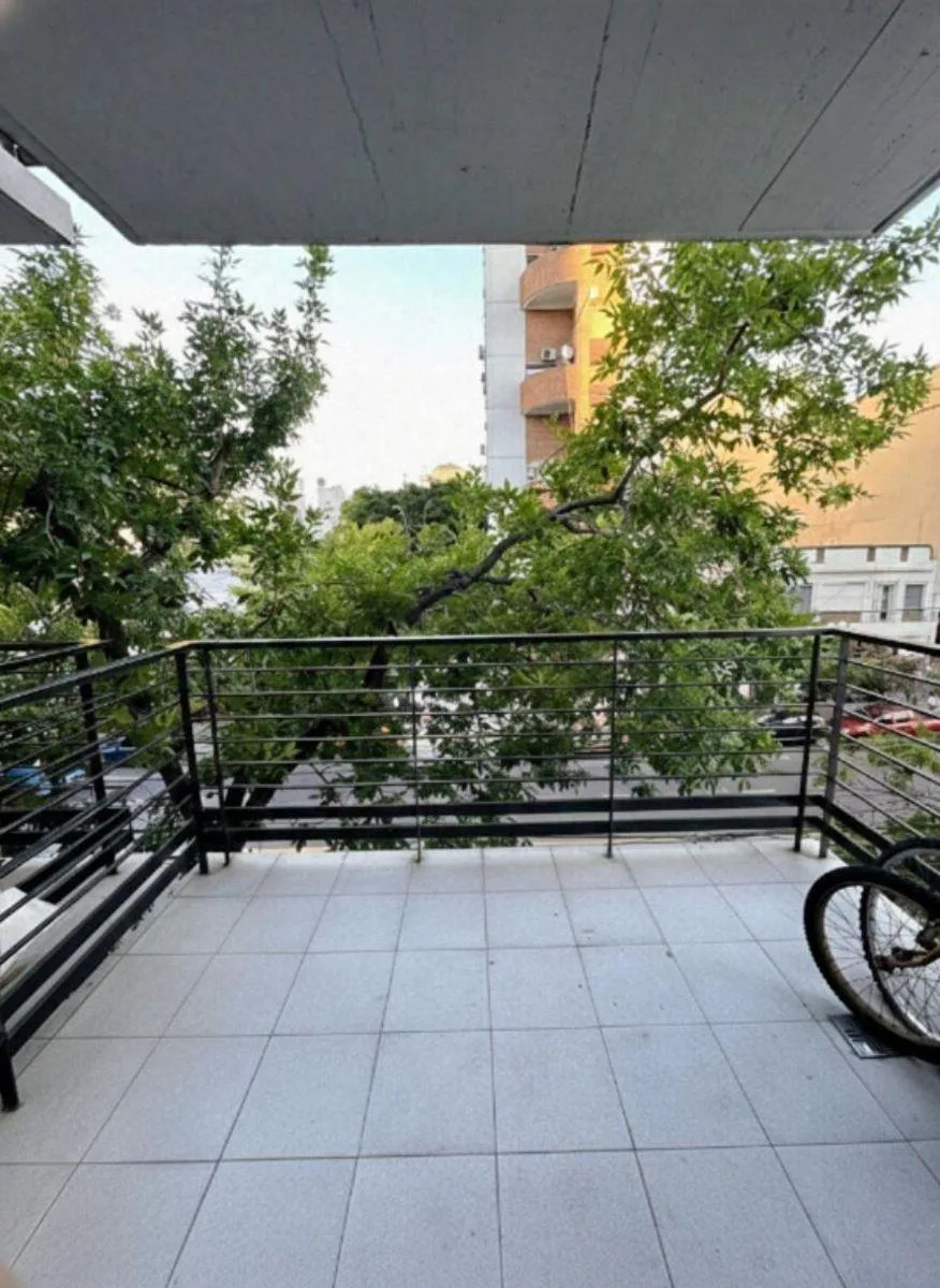 Monoambiente con balcón apto profesional en Belgrano