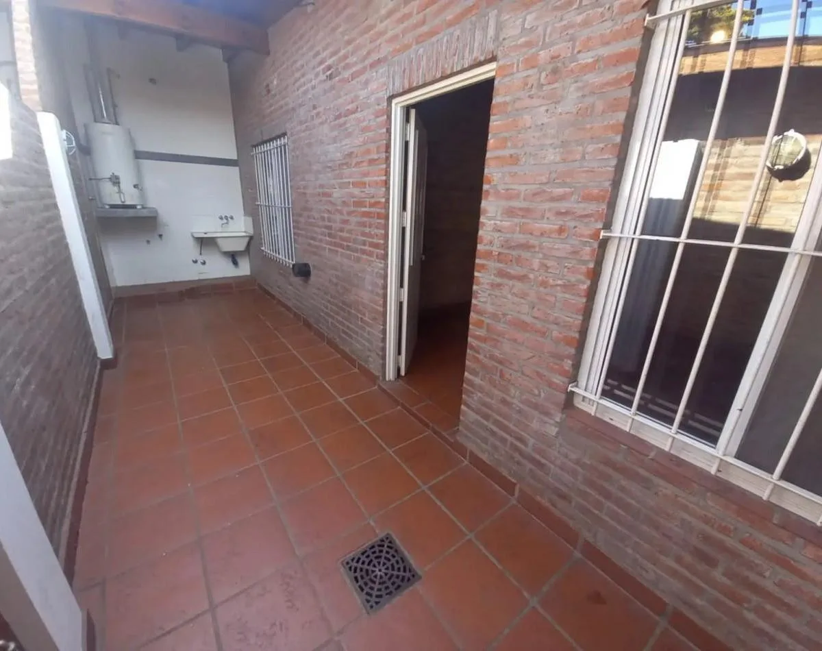 Three-room PH in Carapachay for rent in Vicente López