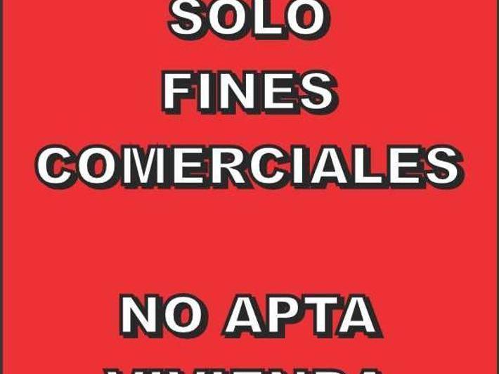 Casa de uso comercial en Floresta con 2 dormitorios