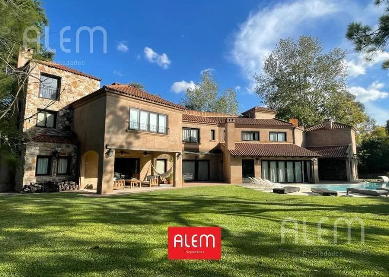 Furnished house for annual rent in Saint Thomas Este, Canning
