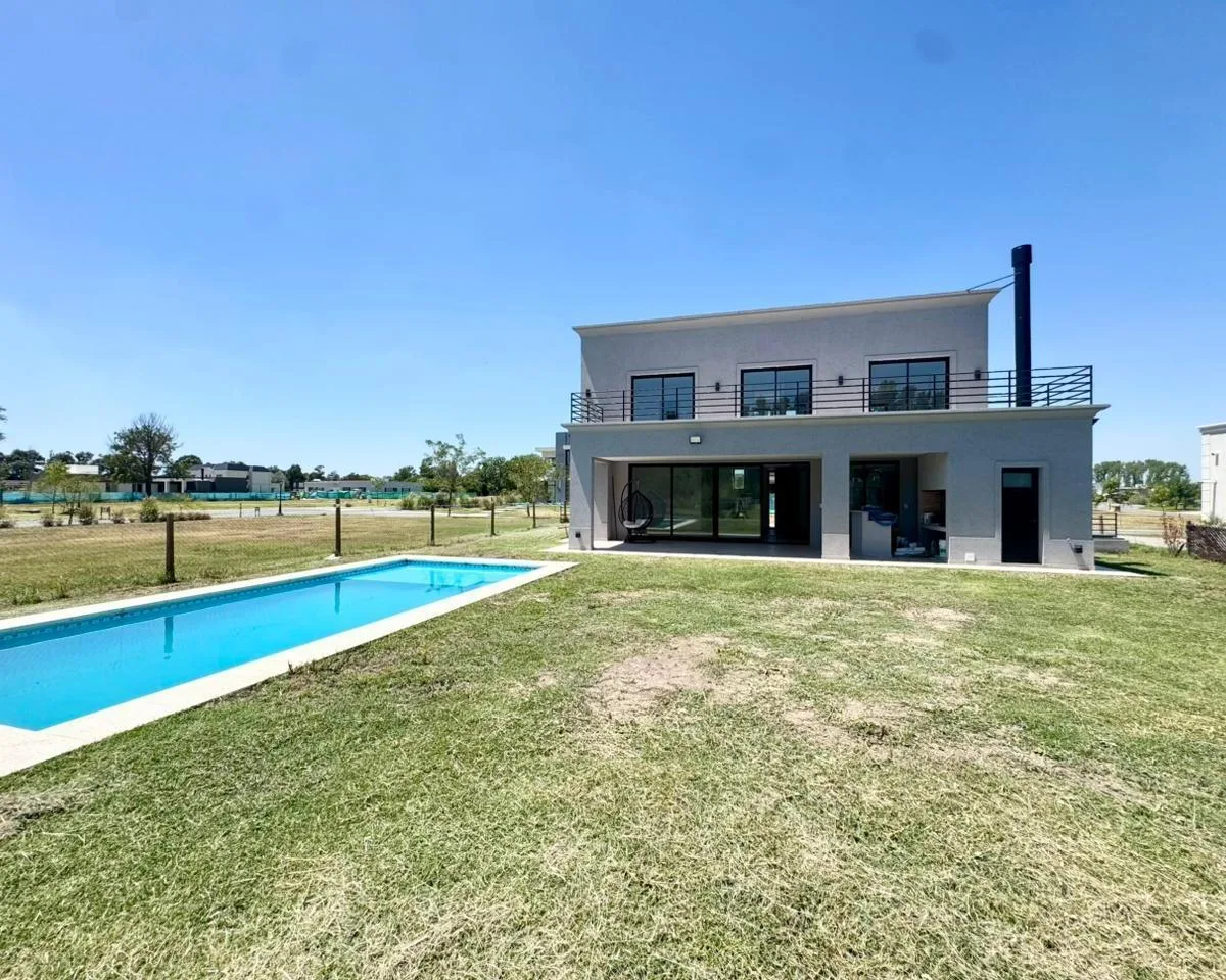Casa de 4 quartos em Esteban Echeverría (Barrio Santa Inés, Canning)