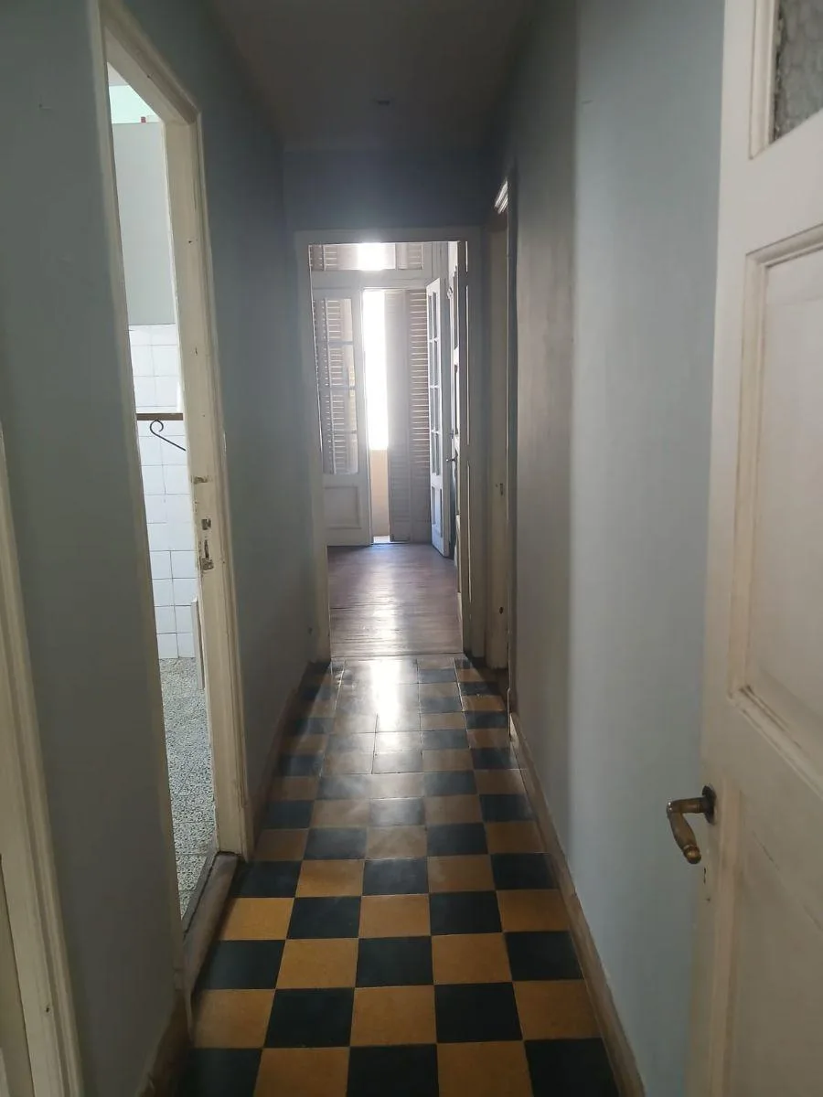 Квартира с 3 спальнями и балконом в Monserrat