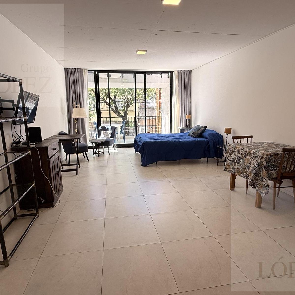 Квартира-студия с мебелью и балконом в Saavedra