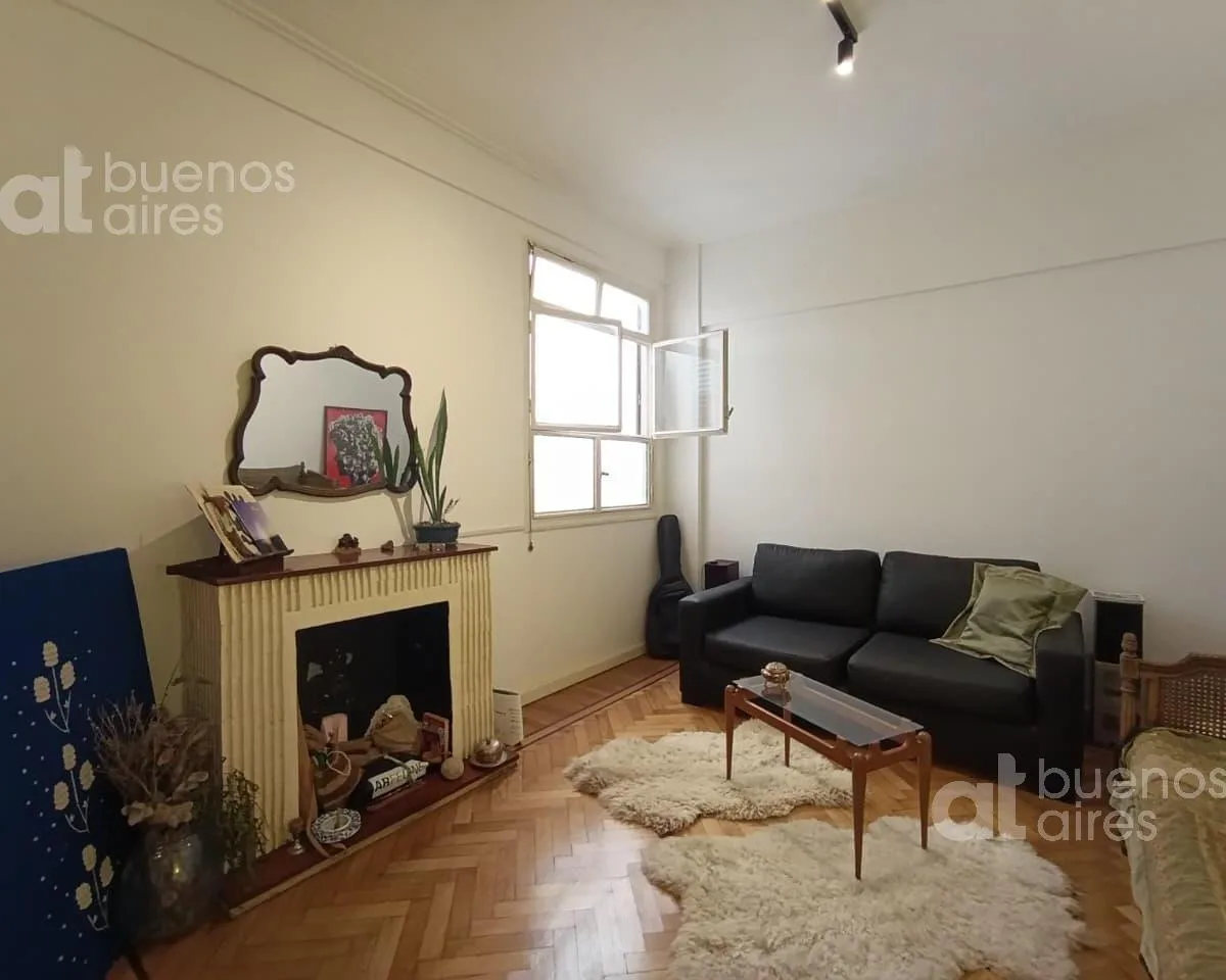 Two-room apartment in Recoleta