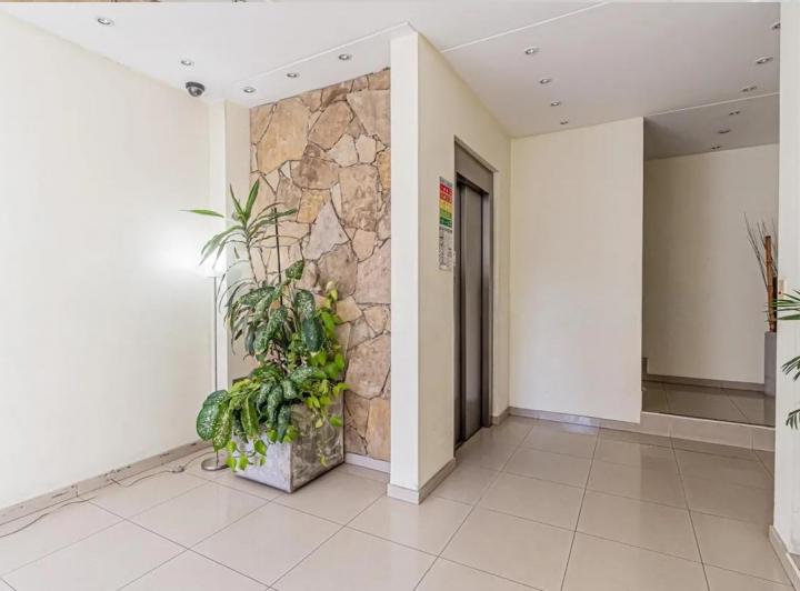 Квартира-студия с балконом в Monte Castro