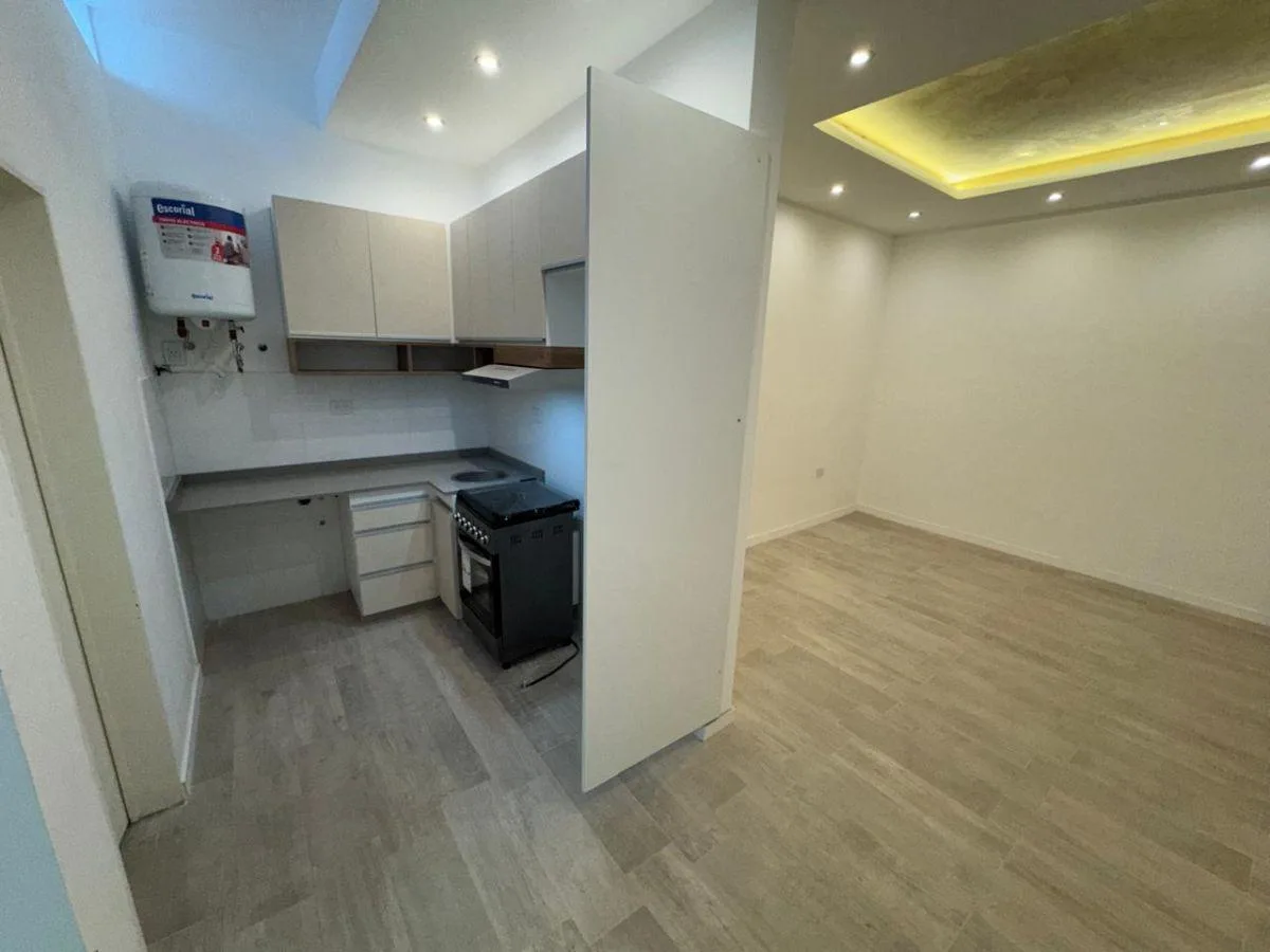 Brand new ground-floor PH studio in Lanús near Plaza San Martín