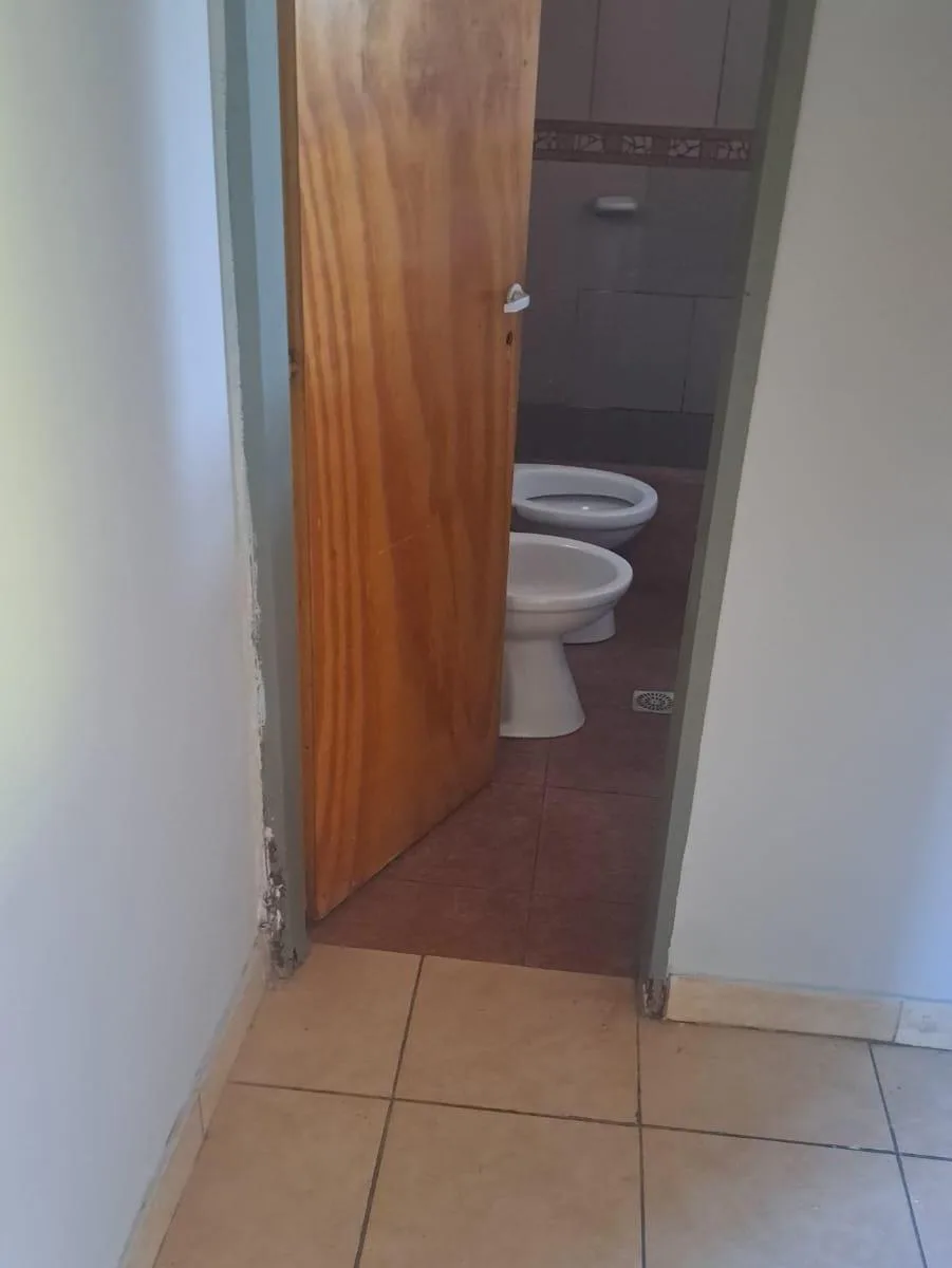 PH en primer piso al frente en Lomas de Zamora
