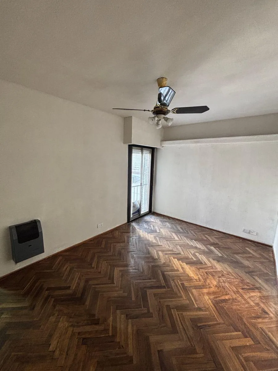 Departamento de 3 ambientes en Lanús
