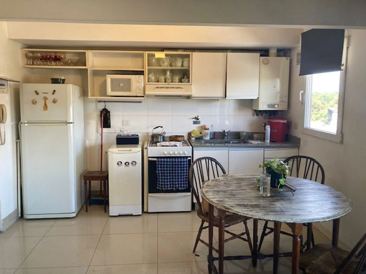 Departamento en Torre Syrah en Alquiler, en Béccar con Balcón y Cochera Cubierta