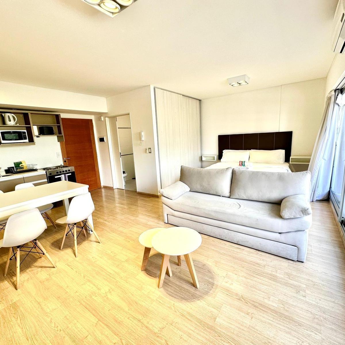 Furnished studio apartment in Colegiales