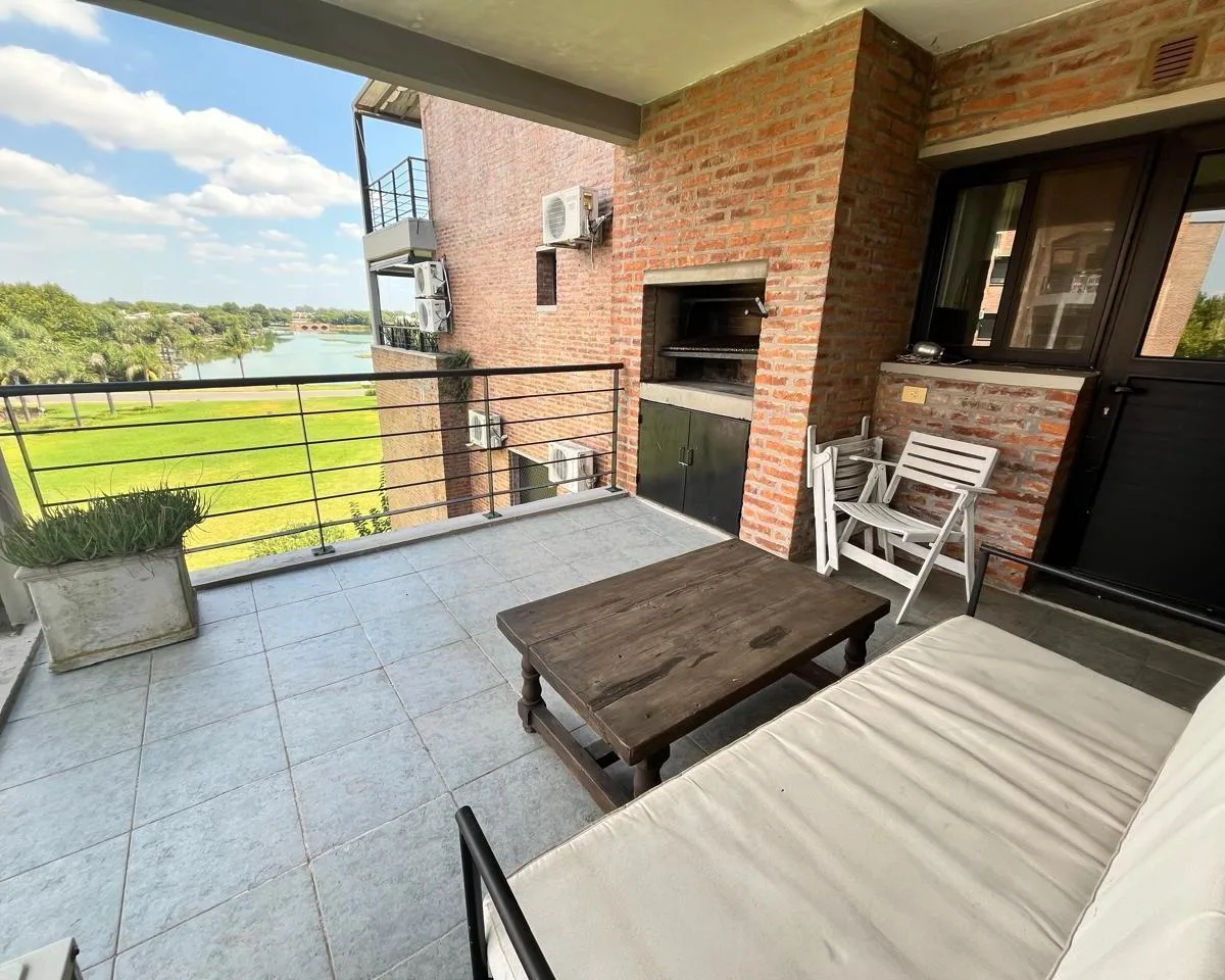 Furnished two-bedroom apartment in Tigre