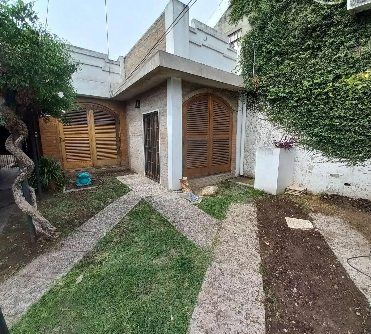 Kitnet em Rafael Calzada, Almirante Brown