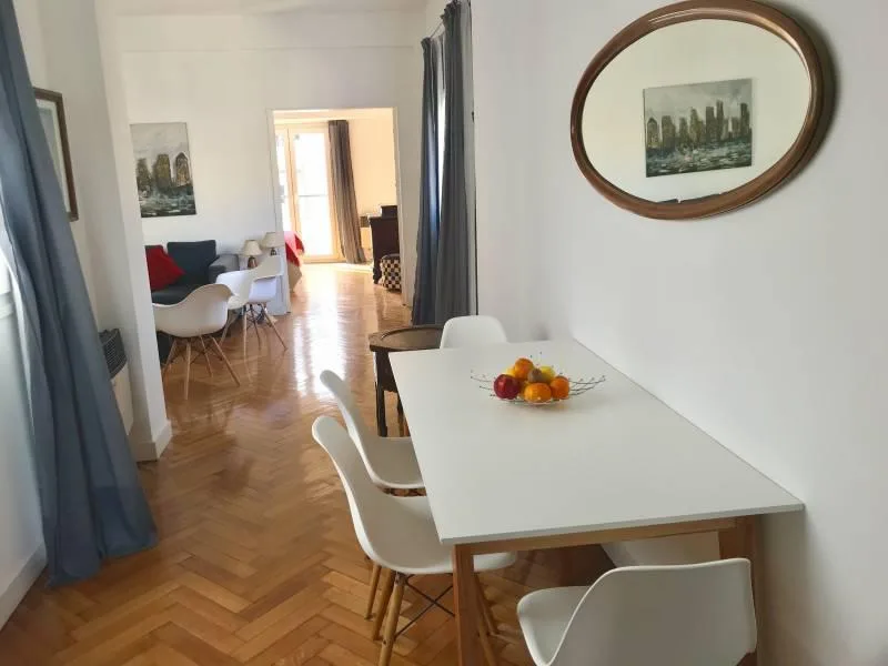 Apartamento mobiliado de 3 quartos em Recoleta